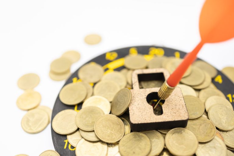 Top 3 privacy coins to buy on December 8th: XMR, ZEC and DCR