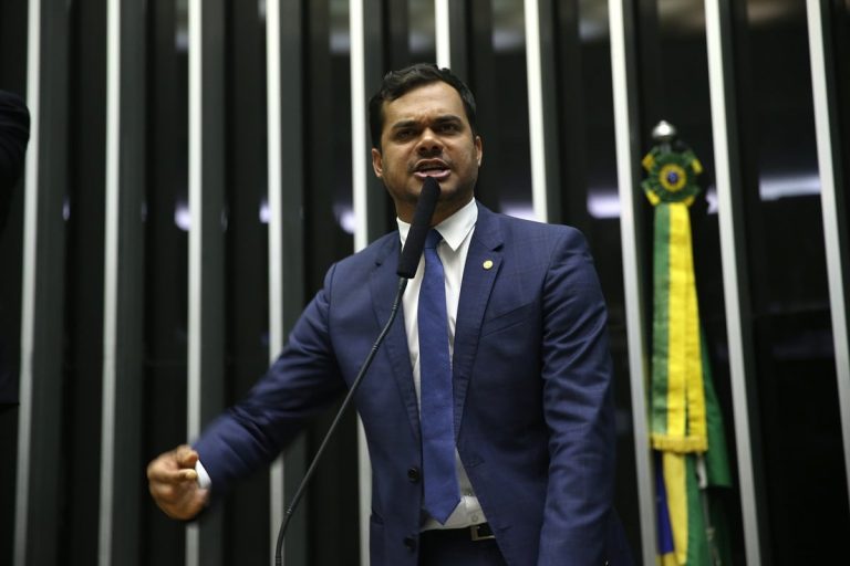 “Brazilians want to trade cryptocurrencies with the support of the State”, says deputy