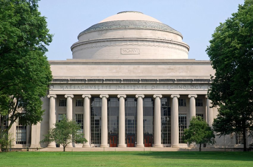 MIT professor believes DeFi can reduce the power of banks: Interview