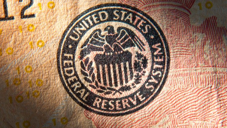 US BC says regulation of cryptocurrencies is to protect laypeople