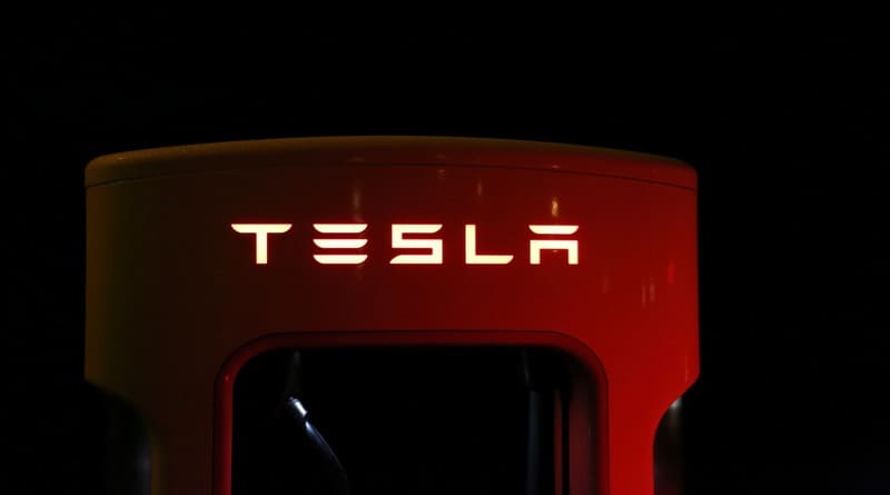 tesla software update