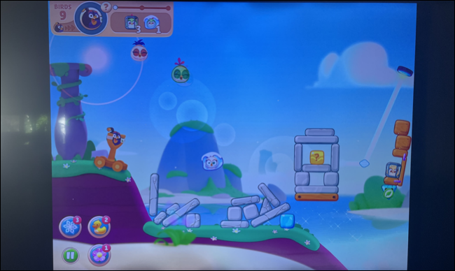 Screen mirroring example.