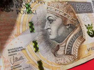 Exchange rates 10.10.2022 Euro and pound below the line, the dollar is the only one to strengthen against the zloty