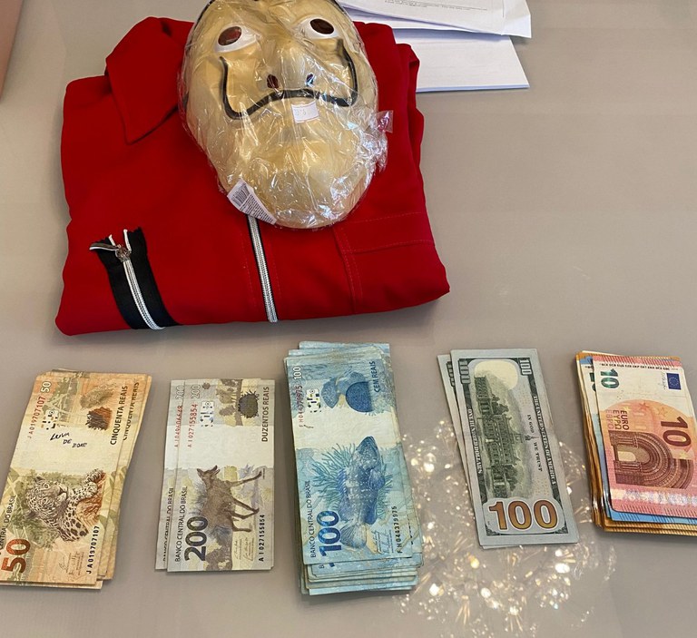 PF's La Casa de Papel operation seized Trust Investing members' banknotes