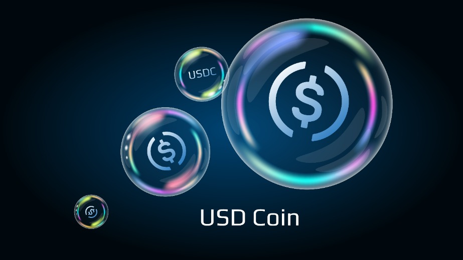 Coinbase Tells Customers to Liquidate Tether, Stablecoin War Heats Up