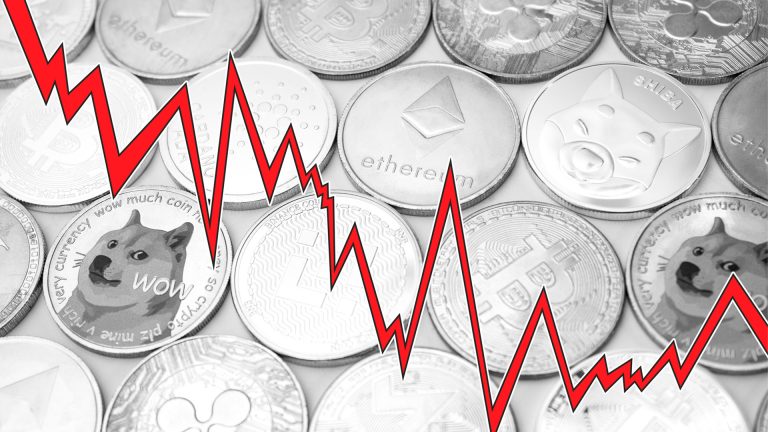 Crash of cryptocurrency companies continues and one more announces mass layoffs